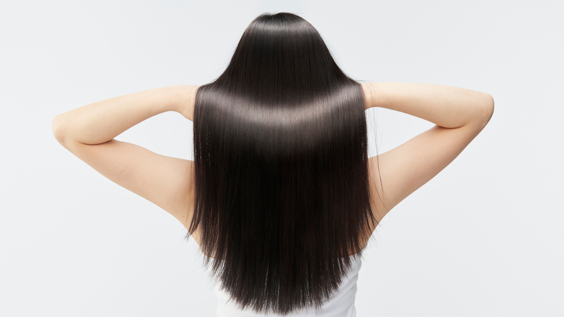 女性の髪の画像